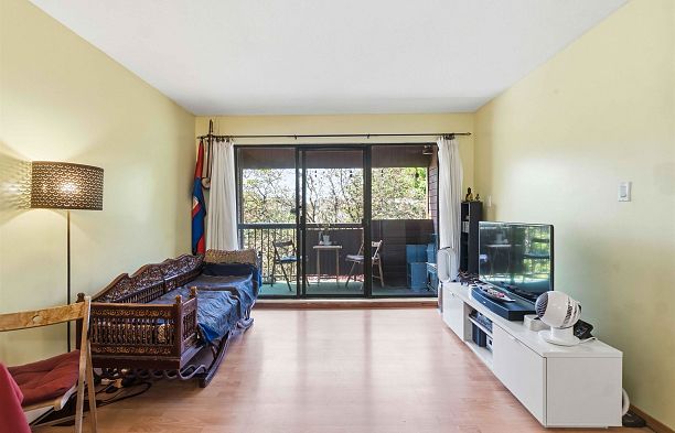 402 2920 Ash Street Fairview VW