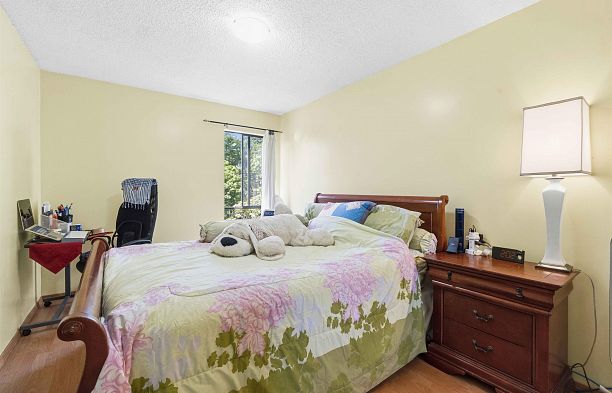402 2920 Ash Street Fairview VW