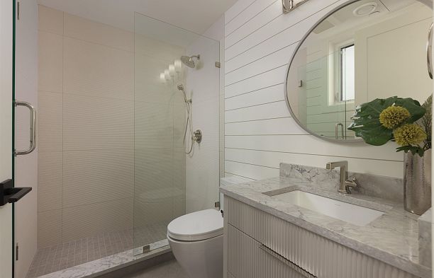 5591 Mackenzie Street Kerrisdale