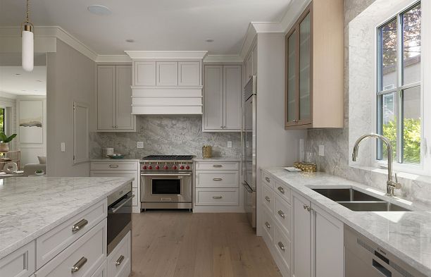5591 Mackenzie Street Kerrisdale