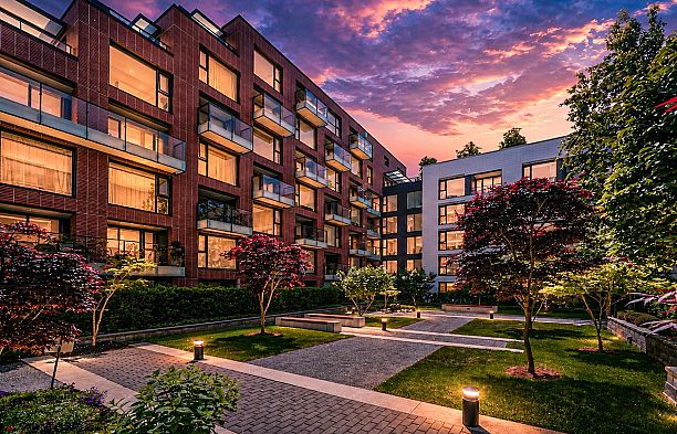 603 1571 W 57th Avenue South Granville