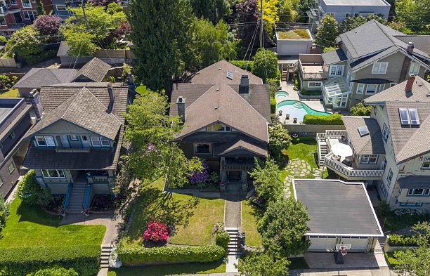 1986 W 35th Avenue Quilchena