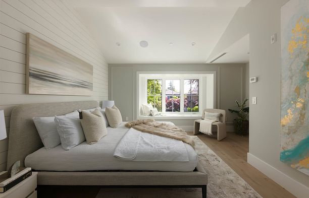 5591 Mackenzie Street Kerrisdale