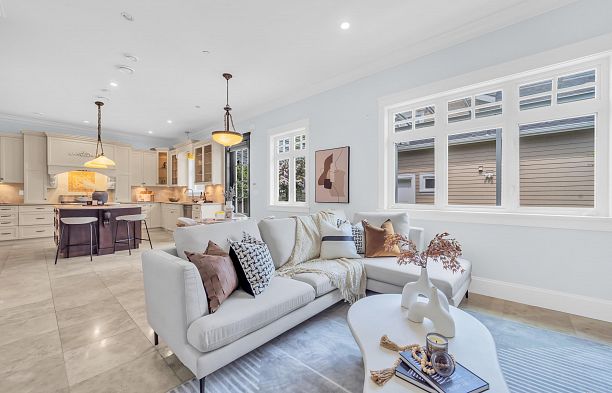 1675 W 59th Avenue South Granville