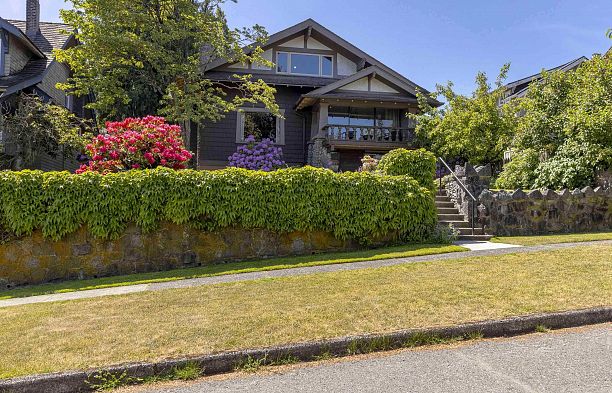 1986 W 35th Avenue Quilchena