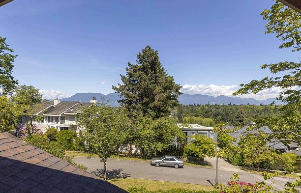 1986 W 35th Avenue Quilchena