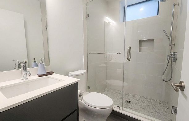 laneway 3550 QUESNEL DRIVE, Vancouver BC V6L 2W6 Arbutus