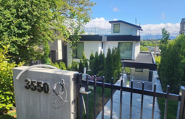 laneway 3550 QUESNEL DRIVE, Vancouver BC V6L 2W6 Arbutus