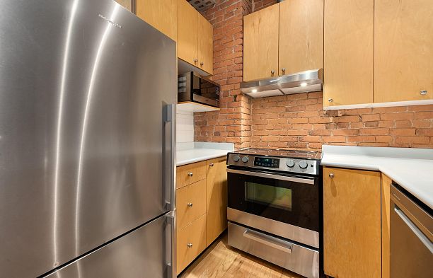 406 518 Beatty Street Downtown VW