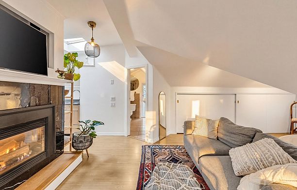 224 W 13th Avenue Mount Pleasant VW
