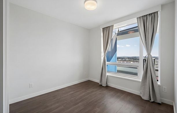 1909 8189 Cambie Street Marpole