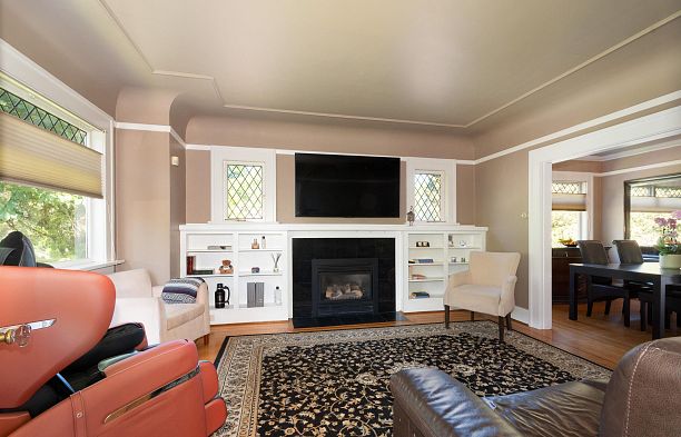 3908 Blenheim Street Dunbar