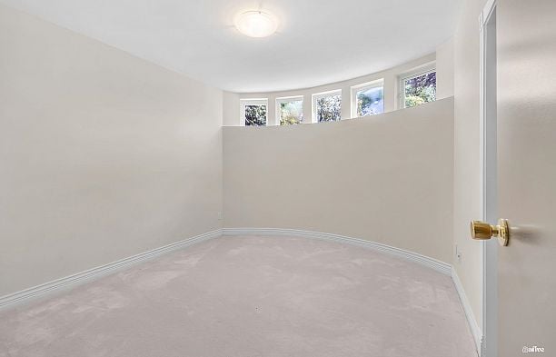 1463 W 57th Avenue South Granville