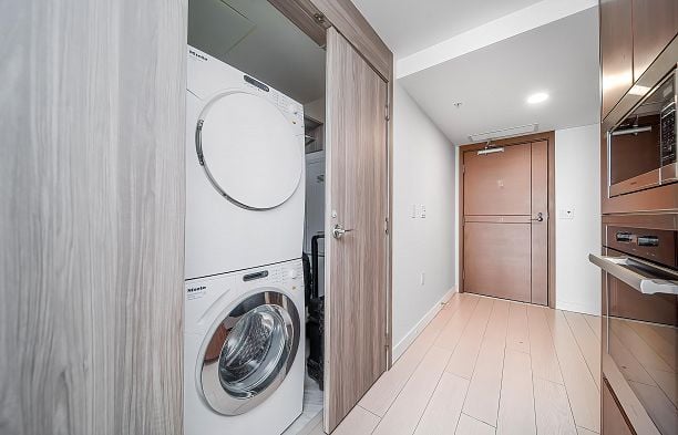 701 455 Sw Marine Drive Marpole