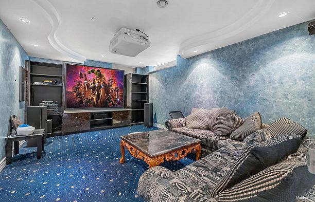 1463 W 57th Avenue South Granville