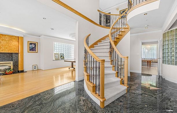 1463 W 57th Avenue South Granville