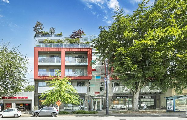 501 379 E Broadway Mount Pleasant VE