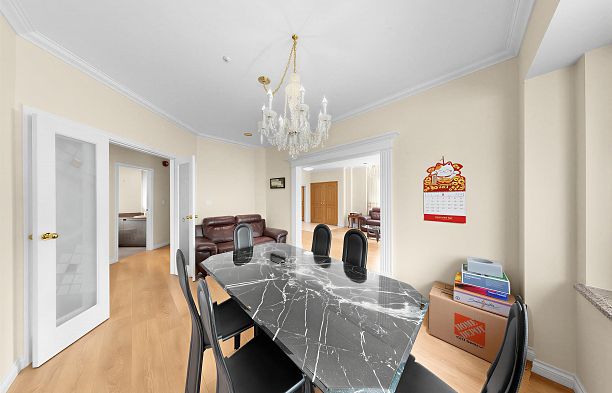 7806 Montcalm Street Marpole