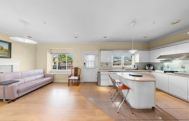7806 Montcalm Street Marpole