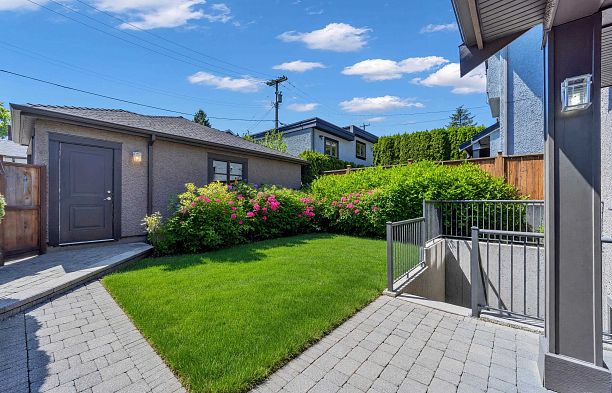 3618 W 24th Avenue Dunbar
