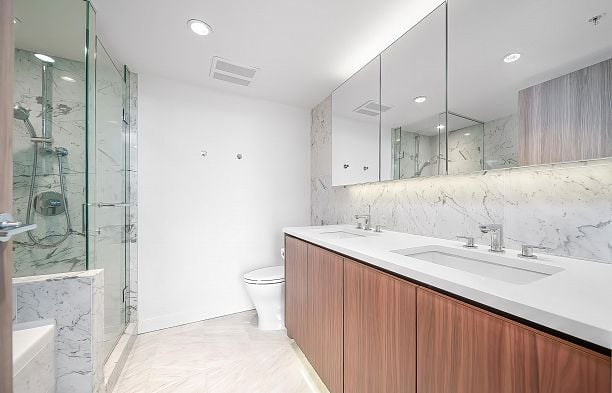701 455 Sw Marine Drive Marpole
