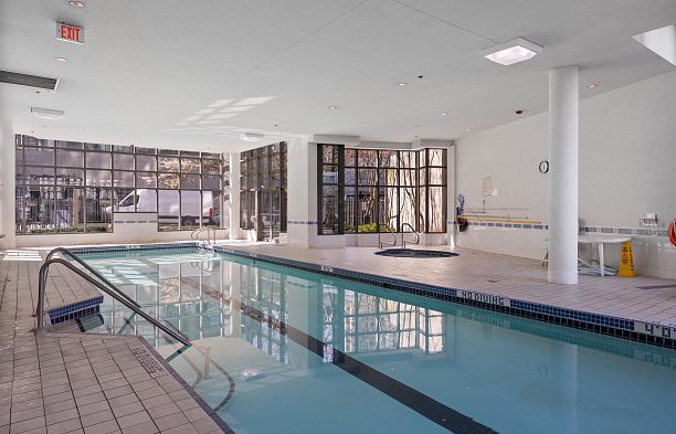 305 1328 W Pender Street Coal Harbour