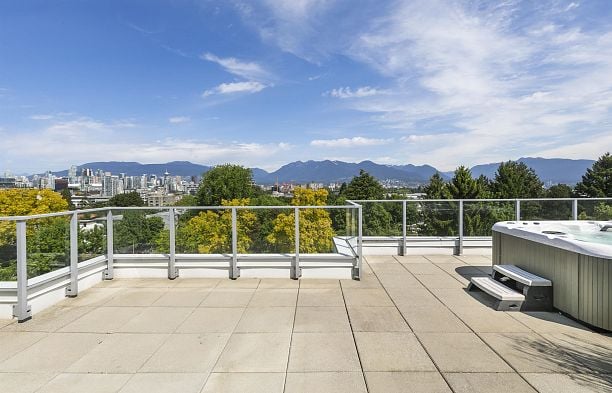 501 379 E Broadway Mount Pleasant VE