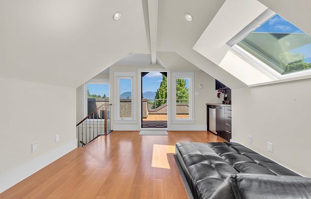 3618 W 24th Avenue Dunbar