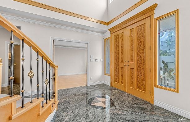 1463 W 57th Avenue South Granville