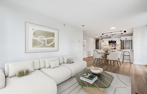305 1328 W Pender Street Coal Harbour
