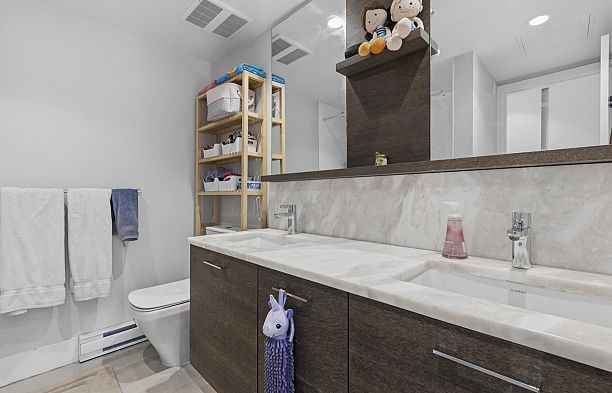 276 W 62nd Avenue Marpole