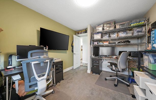 201 444 E 6th Avenue Mount Pleasant VE