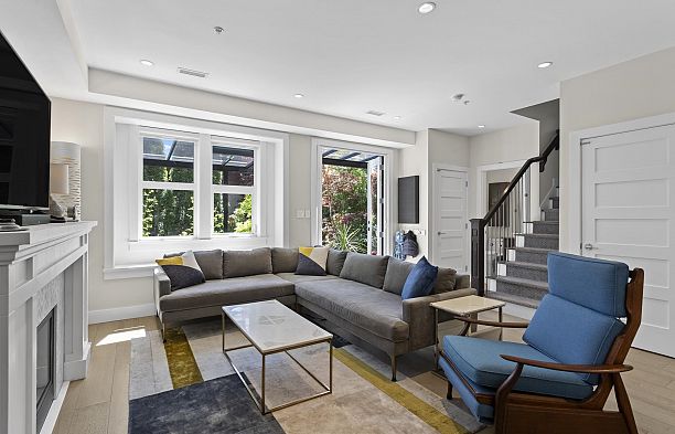 1020 E 13th Avenue Mount Pleasant VE