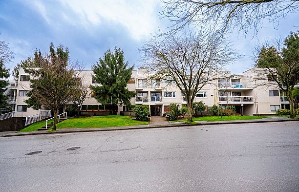 318 830 E 7th Avenue Mount Pleasant VE