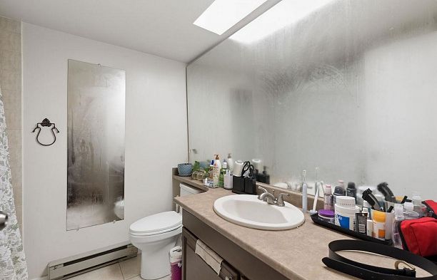 211 444 W 49th Avenue South Cambie