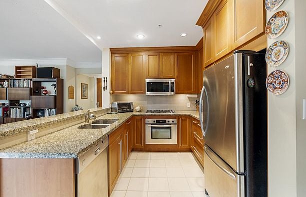 304 4685 Valley Drive Quilchena