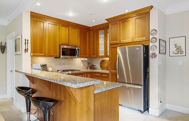 304 4685 Valley Drive Quilchena