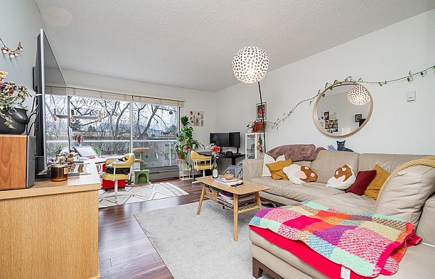 318 830 E 7th Avenue Mount Pleasant VE