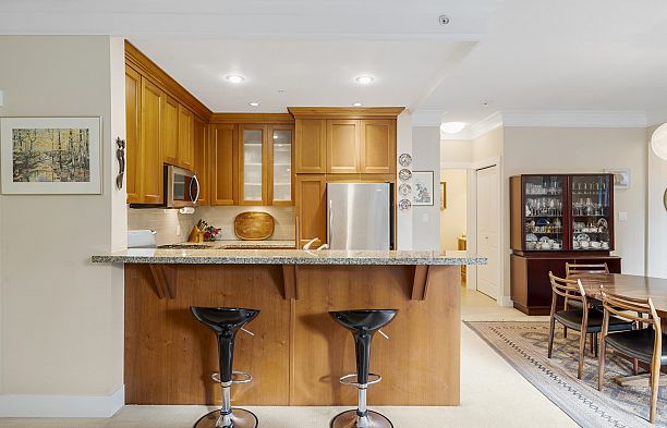 304 4685 Valley Drive Quilchena
