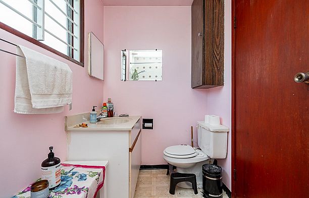 1049 E 11th Avenue Mount Pleasant VE