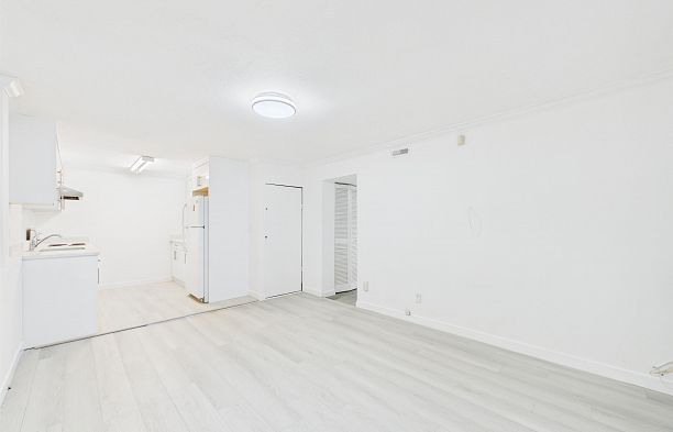 7692 Osler Street South Granville