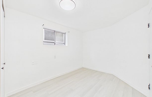 7692 Osler Street South Granville