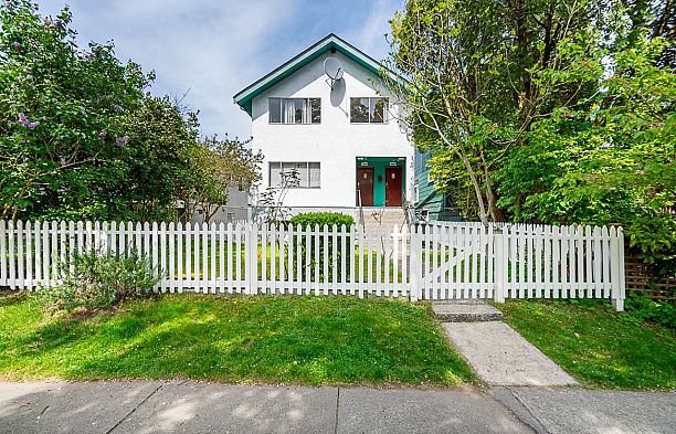 1049 E 11th Avenue Mount Pleasant VE
