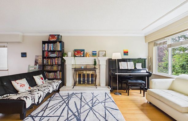 7692 Osler Street South Granville