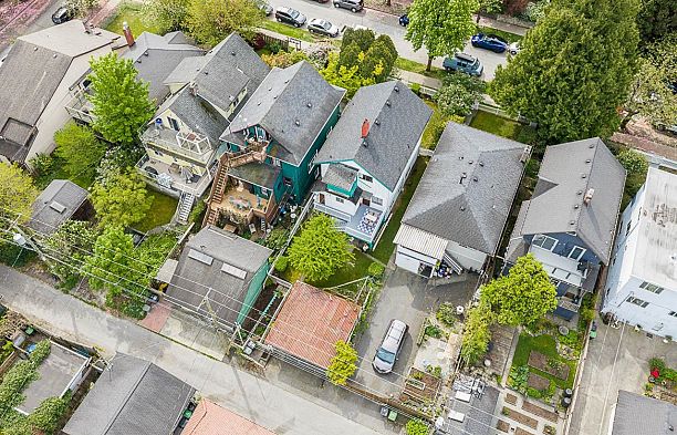 1049 E 11th Avenue Mount Pleasant VE
