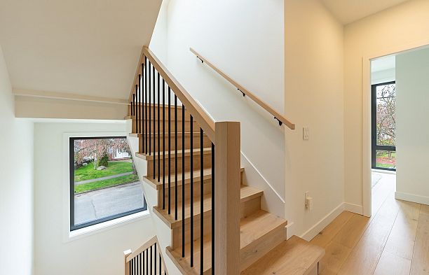858 W 64th Avenue Marpole