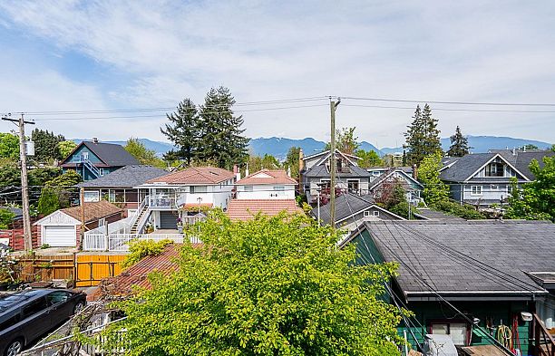 1049 E 11th Avenue Mount Pleasant VE