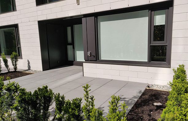 202 7228 Adera Street South Granville