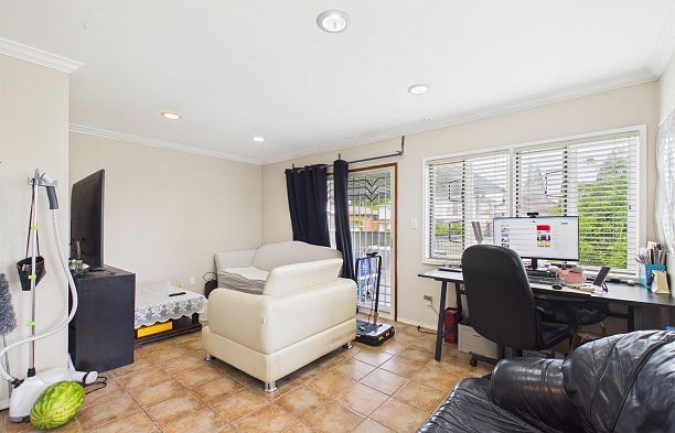 7692 Osler Street South Granville