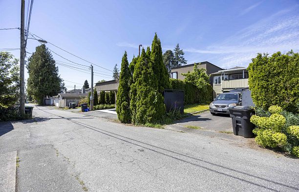 7692 Osler Street South Granville